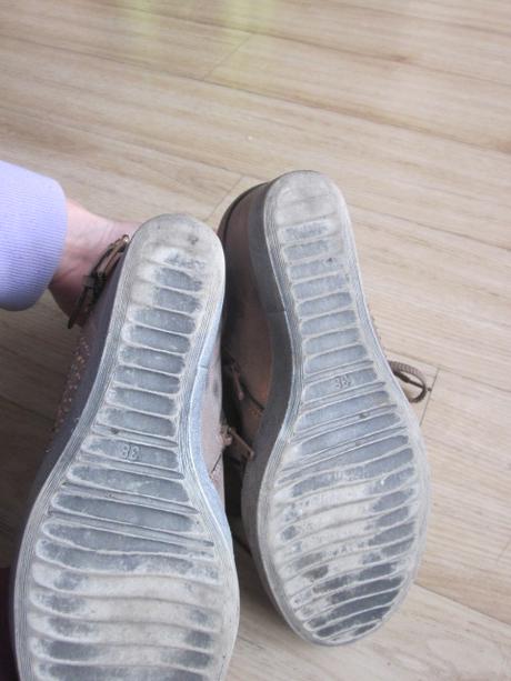 Kotnikove topanky, 38