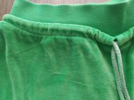 Dievčenská suknička, 152