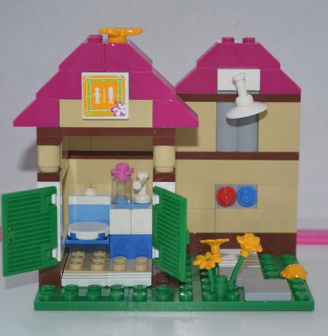 Lego friends 41008 kúpalisko v heartlake, 