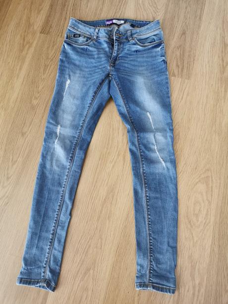 Skiny rifle superdry takmer nove, superdry,s