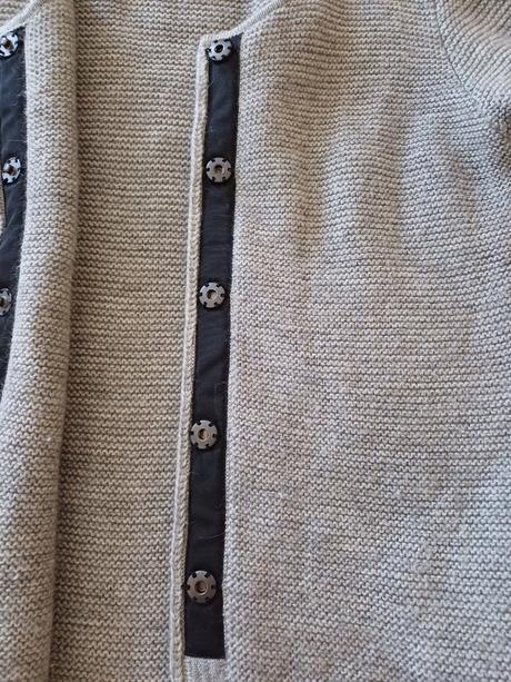 Kvalitná bunda/sveter sibin linnebjerg č.m/l, m