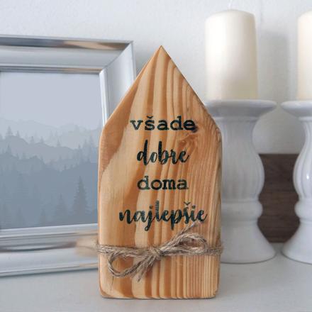 Drevený domček dekorácia - ručne robený,