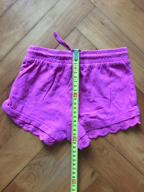 Šortky ,  kraťase s čipkou, terranova,104