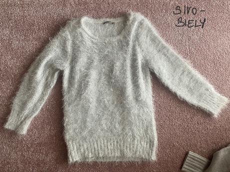 Bluzky,tricka,svetriky,upletove saty, xs
