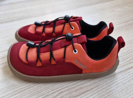 Xplorer - dark red & coral 33 g356, be lenka,33