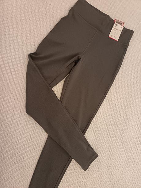 Športové legíny, f&f,m