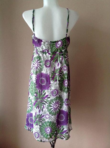 Šaty /o, colours of the world,40