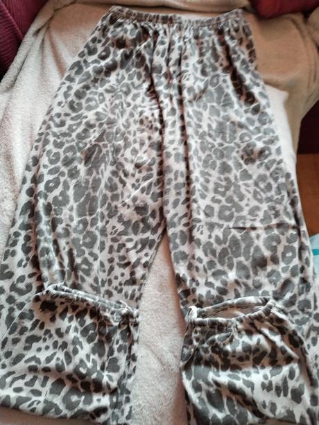 Tenke letne nohavice, s