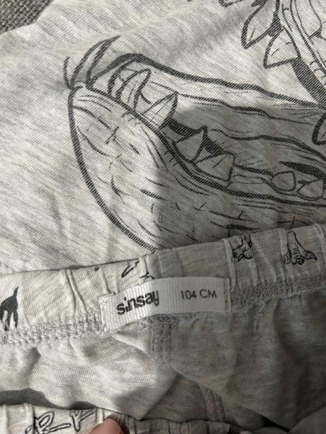 Pyzamo dino, sinsay,98