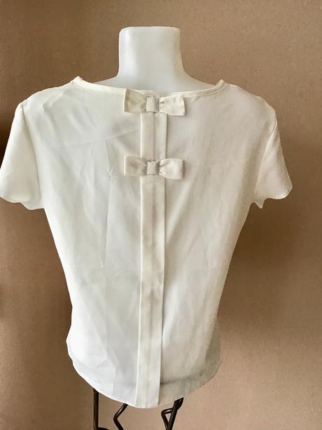 Blúzka internationale/6, 38