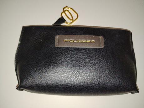 Kožená kozmetická taštička piquadro, 