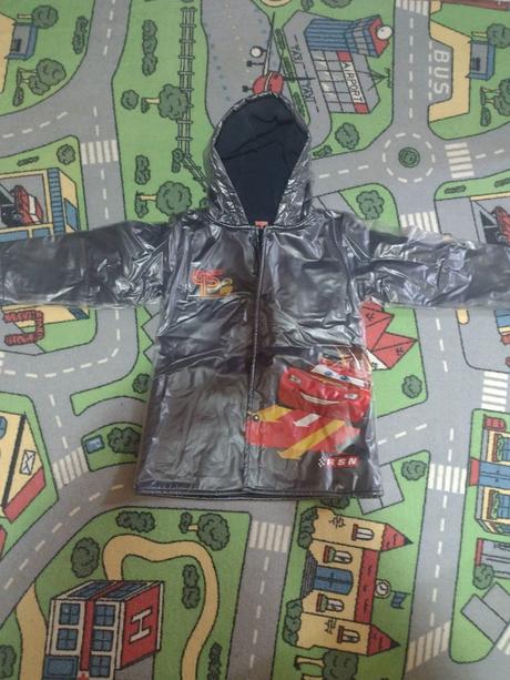 Pršiplášť disney mcqueen, veľkosť 110., disney,110