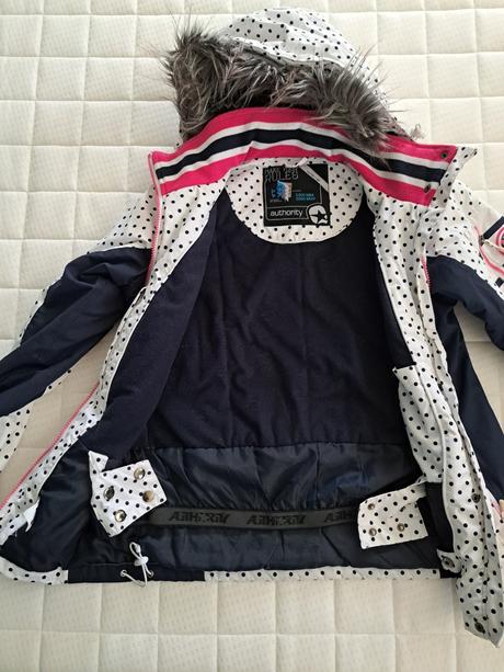 Zimná bunda, authority,152