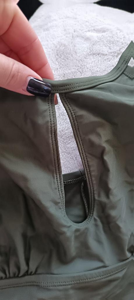 Sťahujúce plavky, xxl