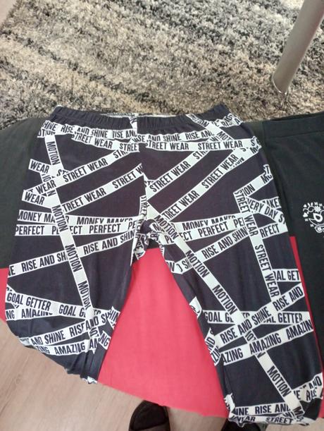 Dievčenské legíny, gate,l