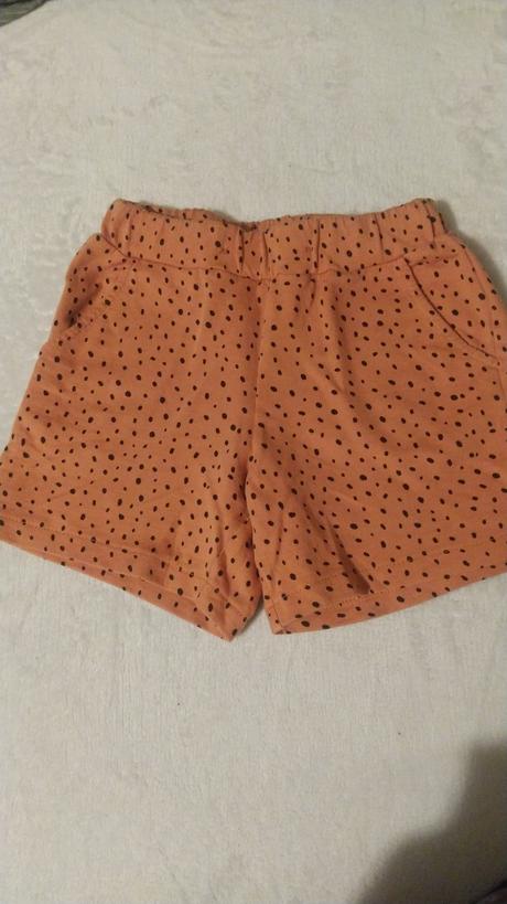 Šortky, lindex,110