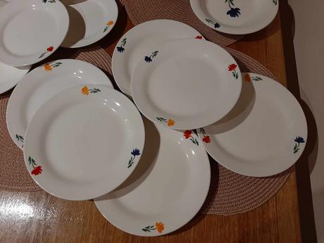 Obedová súprava retro,