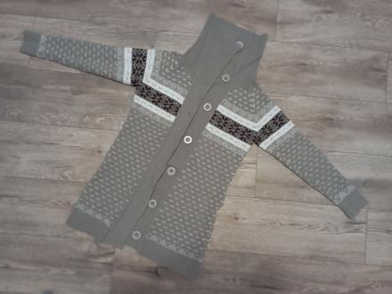 Teplý zimný sveter s/m, m