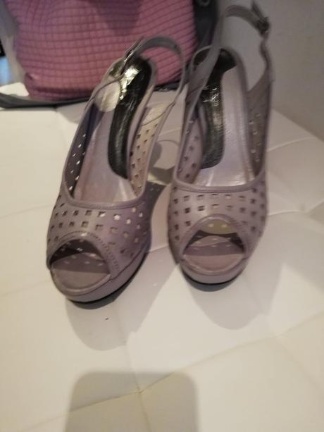 Kožené sandále, 40