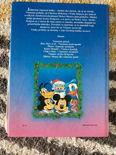 Veselé vianoce s mickey mousom a jeho priateľmi,