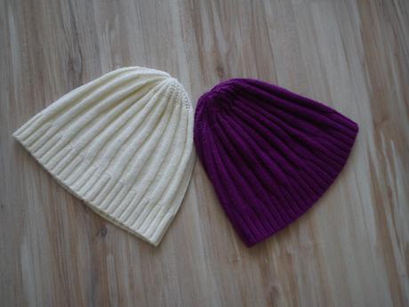 Dievčenské čiapky - veľ.110-116 (cena za 2ks), f&f,110