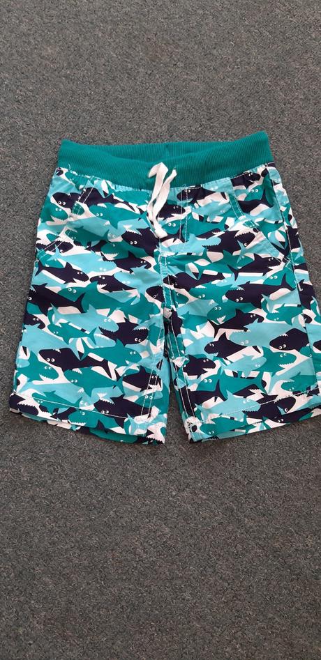 Šortky, kik,92