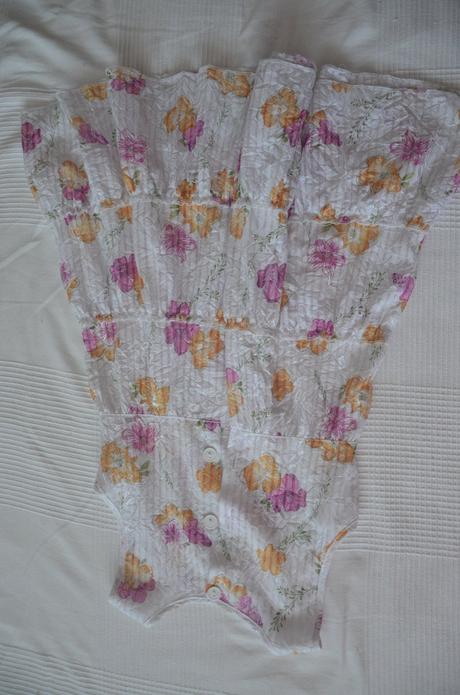 Letné dievčenské šaty, 122