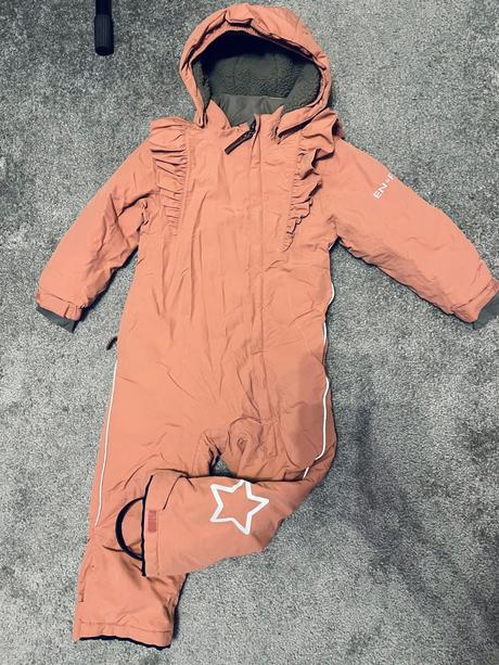 Krásny super stav enfant overal, 98