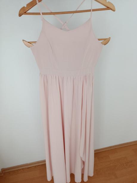 Elegantné šaty pre slečnu, 158