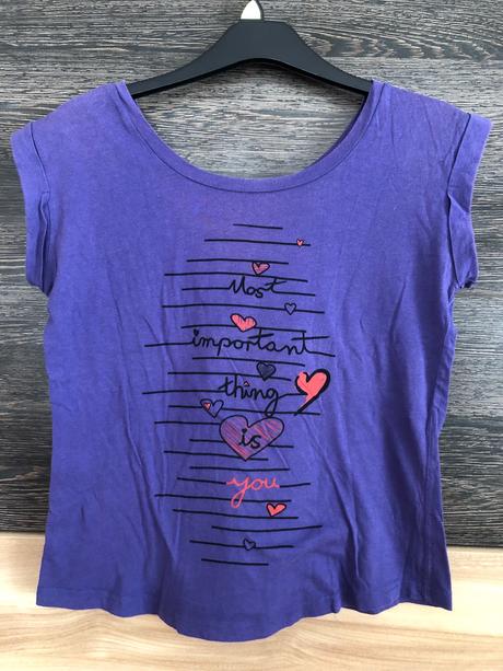 Fialove tricko s napisom s, xs