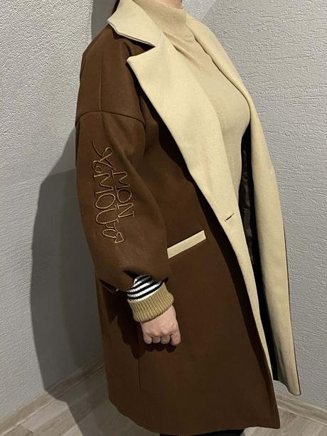 Prechodný kabát, piazza italia