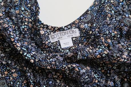 Dámske letné kvietkované šaty cotton on, m