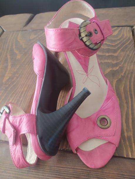 Martini sandále, 36