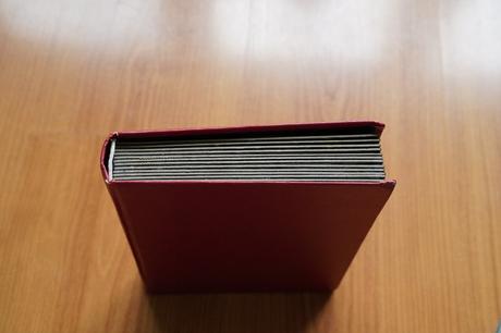 Zakladač plný známok, 