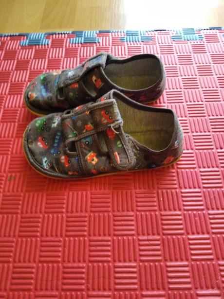 Papučky beda, beda,27