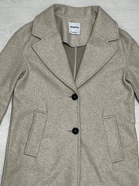 Prechodny kabát, bershka,s