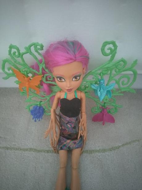 Monster high bábika treesa, 