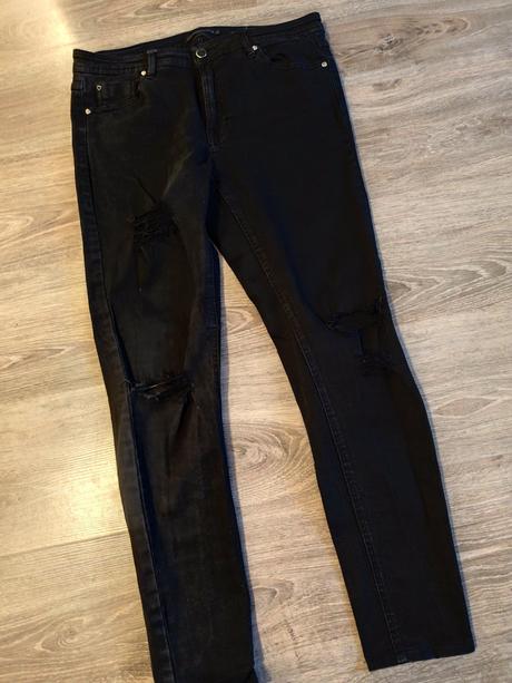 Čierne džínsy, reserved,40