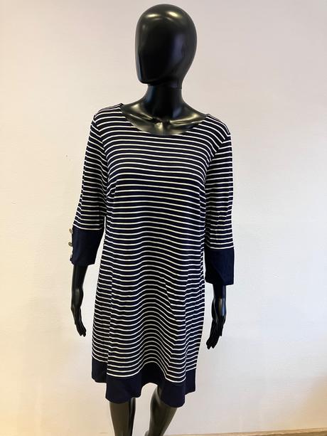 Dámske pásikavé šaty, xl