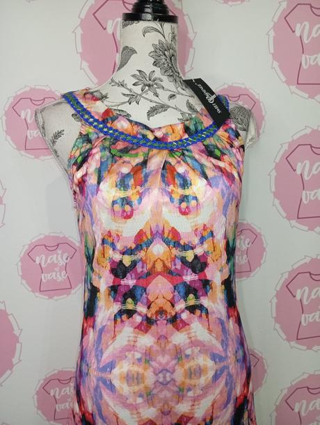 Krásne farebne šaty, m