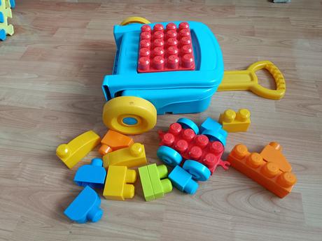 Mega bloks lego kufrík, 