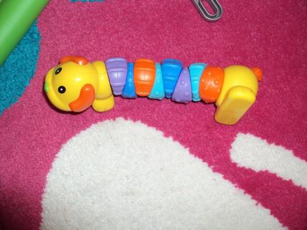 Prva hracka psik,