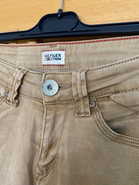 Tommy hilfiger v.s, tommy hilfiger,s