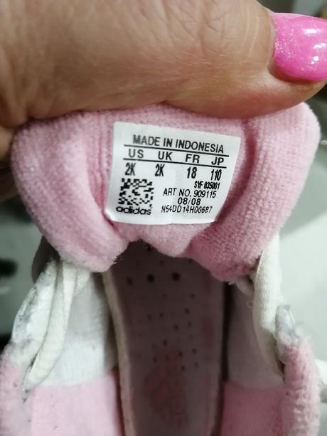 Predám krásne tenisky/capacky, adidas,18