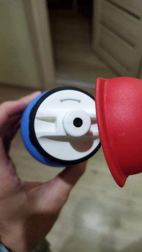 Kovová fľaša zn. sigg, 