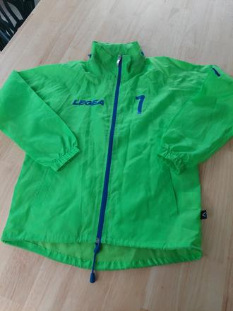 Bunda do dažďa, 146