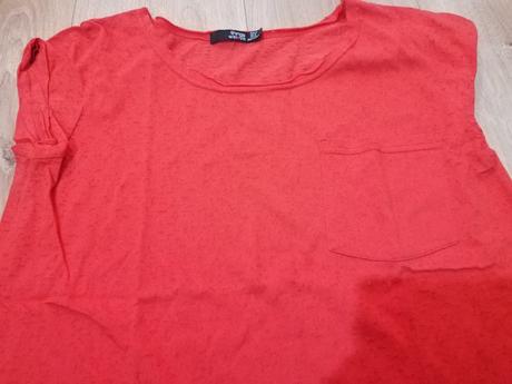 Červené tričko, gate,m