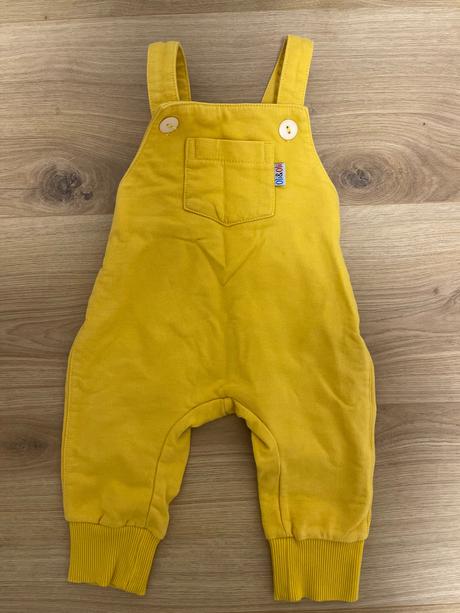 Nohavice na traky, 74