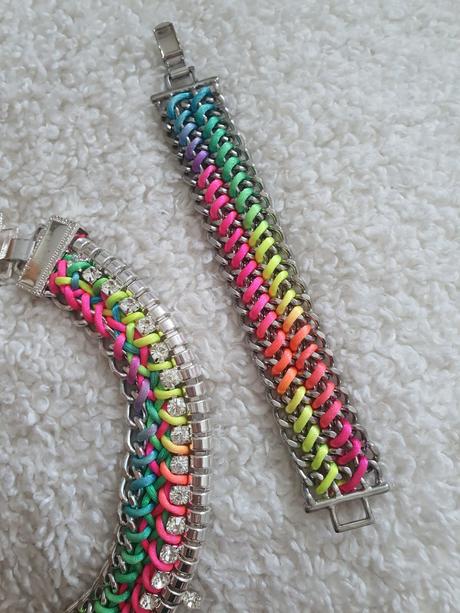 Dúhový náramok, 