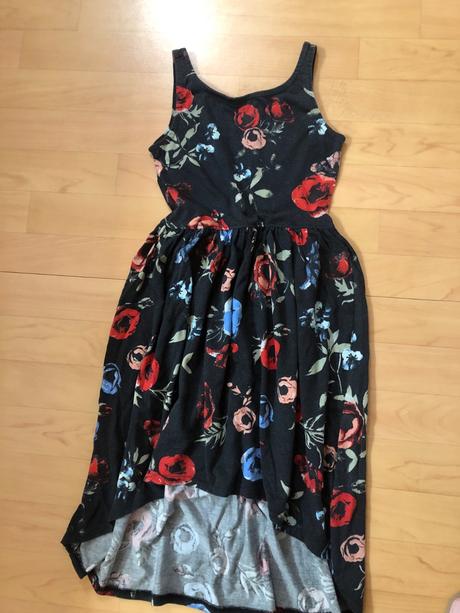 Bavlnené šaty, 134